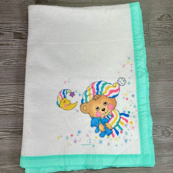Vintage Riegel Teddy Beddy Bear Crib Blanket Green Trim 100% Polyester 36x45" - Picture 2 of 12